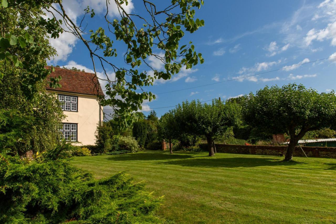 Pounce Hall -stunning Historic In Rural Essex Holiday home