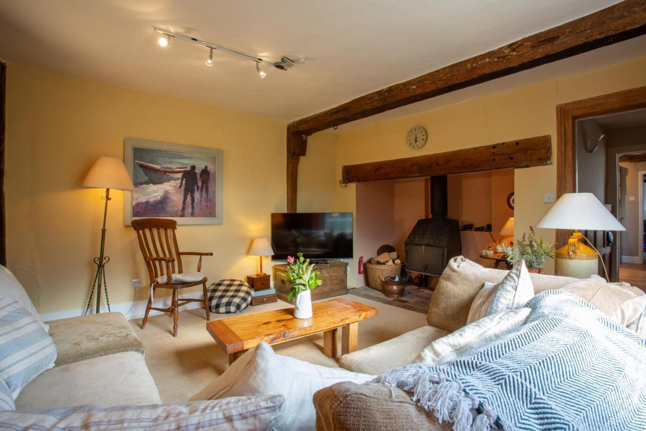 Pounce Hall -stunning Historic In Rural Essex Holiday home