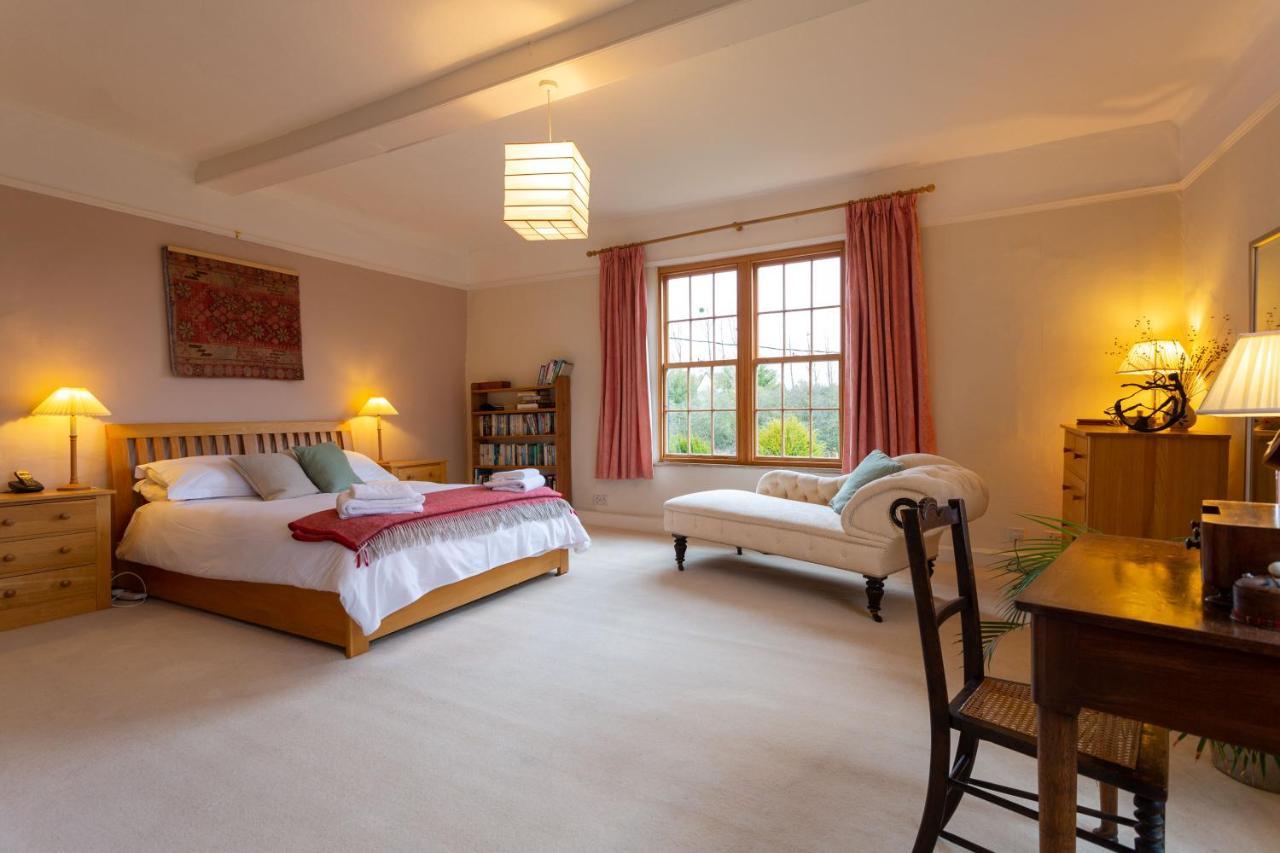 Pounce Hall -stunning Historic In Rural Essex *